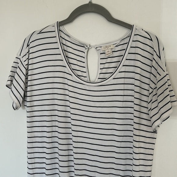 🎈3/$25🎈EUC J. Crew Black & White Striped Romper - Picture 2 of 7